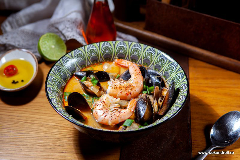 Supa cu peste Tom Yum